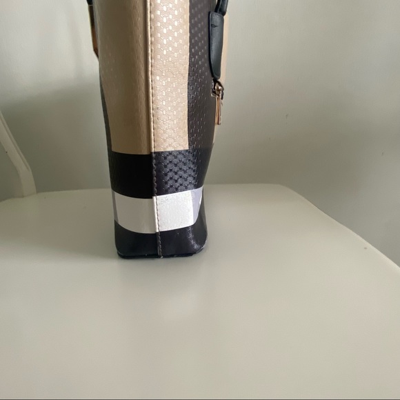 Satchel Purse - Picture 8 of 16